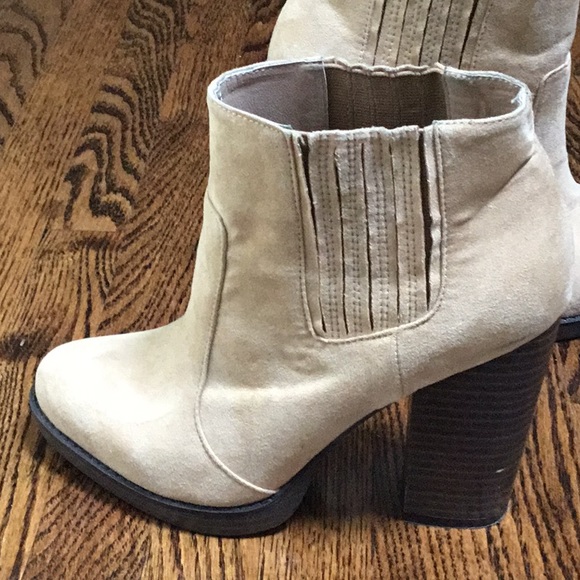 Zara Beige Suede Booties - Picture 10 of 13